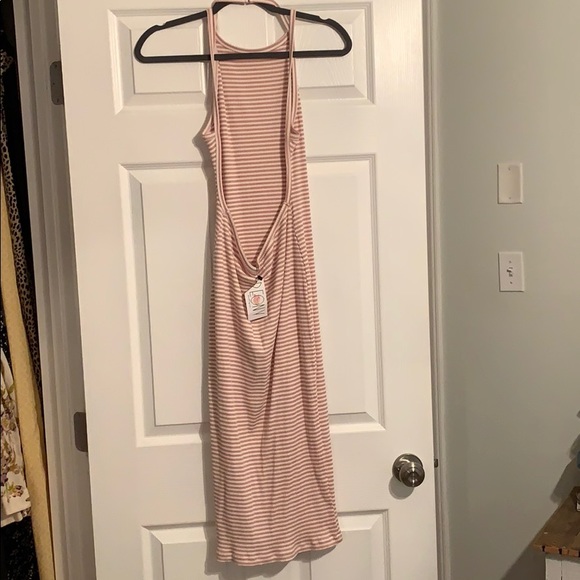 BodyCon Open back dress - Picture 2 of 3